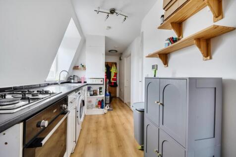 Dollis Road London NW7 photo 3