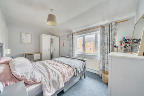 1417172-12-6995e9...