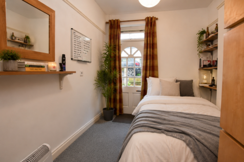 Tyndalls Park Road, Garden flat, Bristol, BS8 1PL photo 5