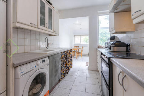 1 Northumberland Gardens, EDMONTON, N9 9LN-25