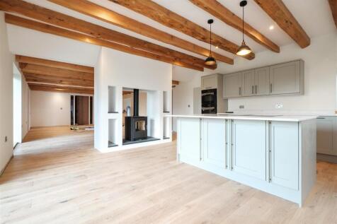 Parry Barapill Barn-2.jpg