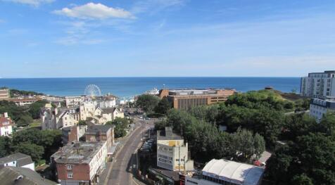 BOURNEMOUTH BAY