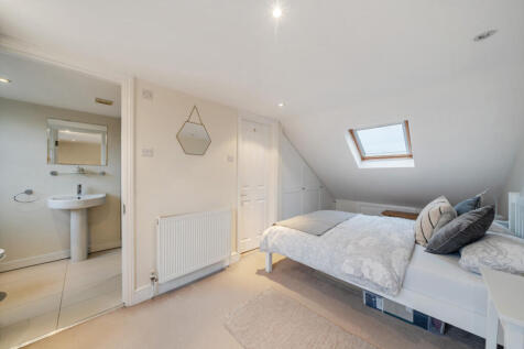 1-698ef3211e57c-1...