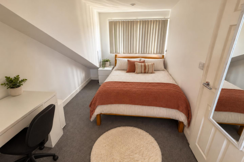 42 Priestley Street, Sheffield photo 5