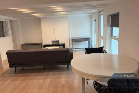 Living And Dining Area