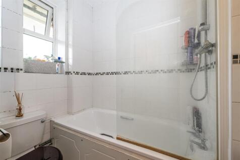 Bathroom .jpg