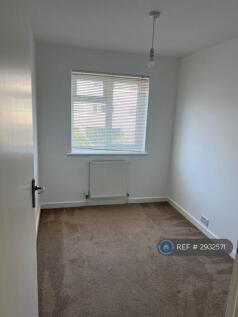 2nd Bedroom 