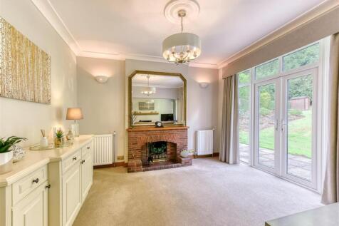 78 Orton Lane-lounge2.jpg