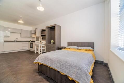 1-bed flat on Devonshire House, Loughborough, £845/mo
