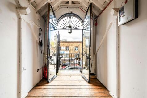 Mile End Rd 88 Unit 5  Low Res 1.jpg