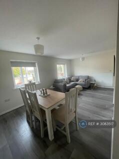 Cromwell Drive, Huntingdon, PE29 photo 2