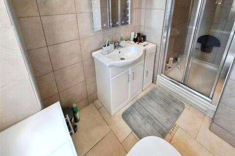 En Suite Shower