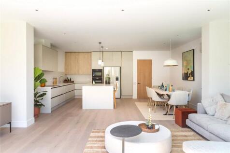 House. Partnership