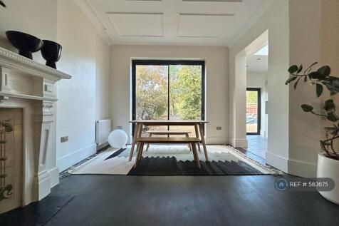 Living/ Dining Area