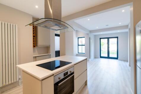 Kitchen dinning area 
