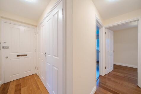 1387950-8-6937f94...