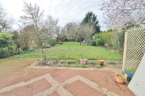 REAR GARDEN -