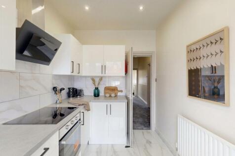 Kelso Road, Hyde Park, Leeds, LS2 photo 3
