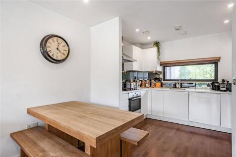Reception/Kitchen
