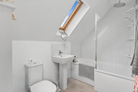 30 Nickling Road, Banbury-21.jpg