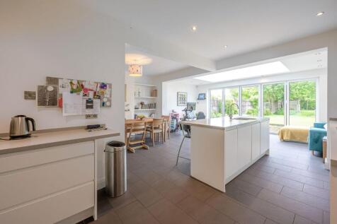Open Plan Living 2