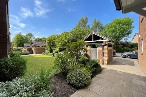 Hazelden Gardens, Glasgow, G44 photo 3