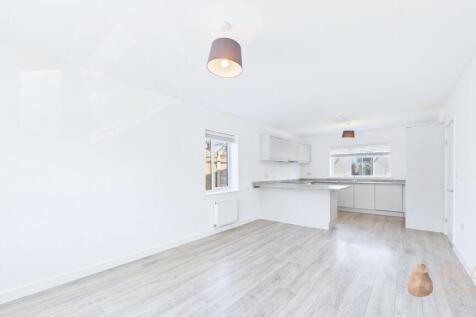 Kitchen/Living Area