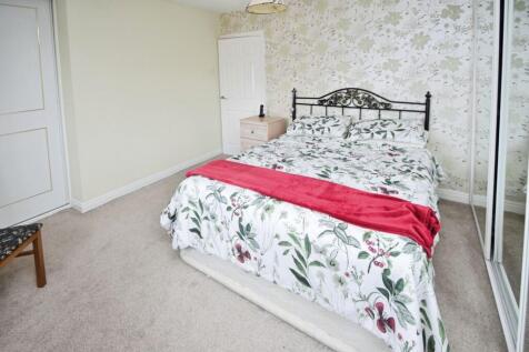 137e7877-Bedroom ...