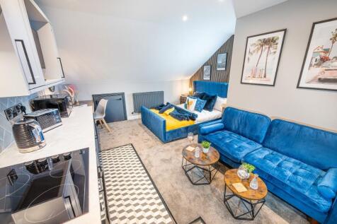 Studio 6, 51 Eastcott Hill, Swindon, Wiltshire, SN1 photo 4