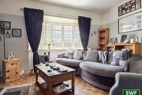 Living room1 (11).jpg