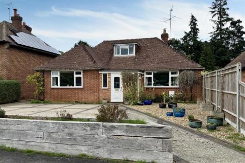 Godalming, GU8 - property photo