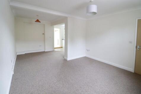 Jubilee Terrace, Ely photo 3