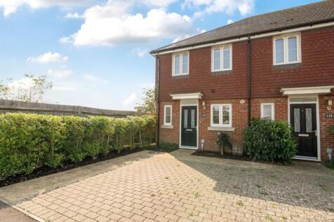 Chichester, PO20 - property photo