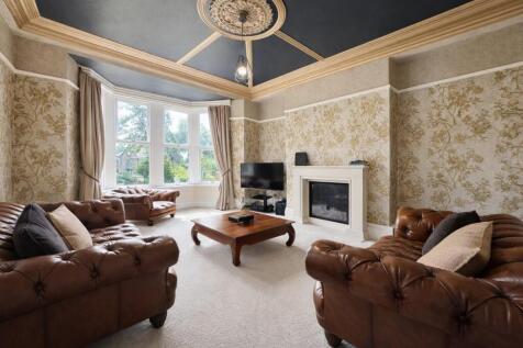 living room .jpg