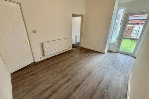 Burstead Street, Manchester, M18 photo 5