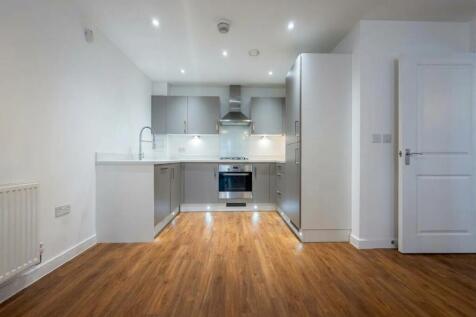 Edgeware House, 22 Renwick Drive, Bromley, BR2 photo 5
