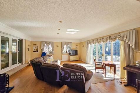 Very large family room