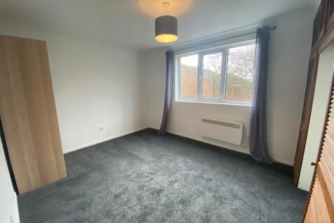 Marney Road, Grange Park, Swindon, SN5 photo 3