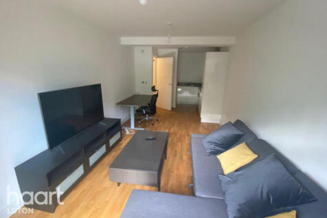 Park Place, Stevenage photo 3