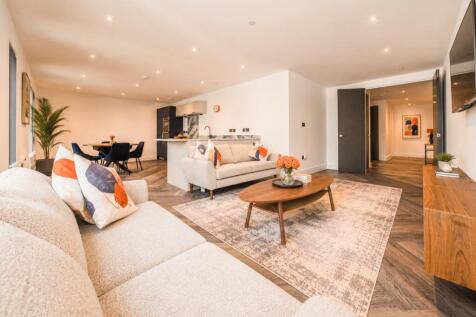 Call 02920 668585 to secure your viewing _5