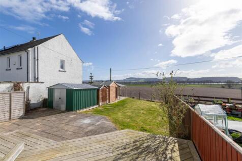 12, Daleally Crescent Errol-13.jpg