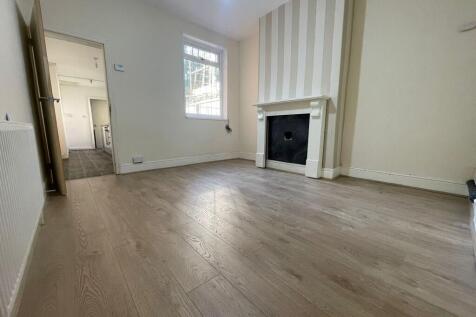 Walford Road, Birmingham, B11 photo 4