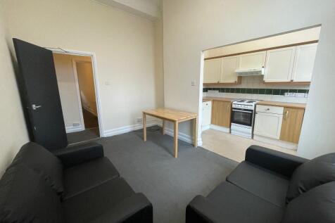 Stamford Hill, London, N16 photo 4