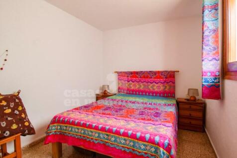 Villa with pool near the beach in Arenal den Castell-Recuperado