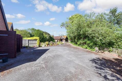 Driveway/Parking