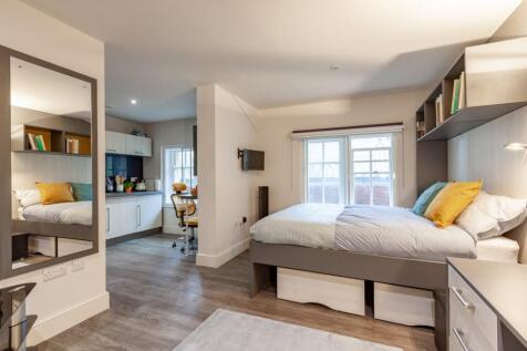 E73289D6-1AEB-45F7-A