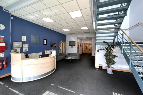 Office to rent Image 5