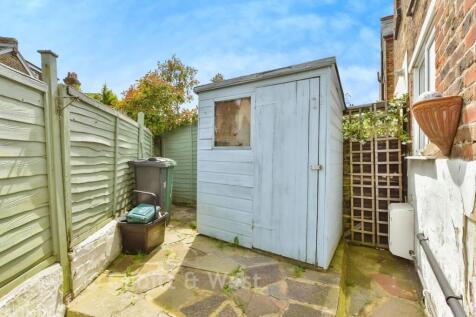 Shed