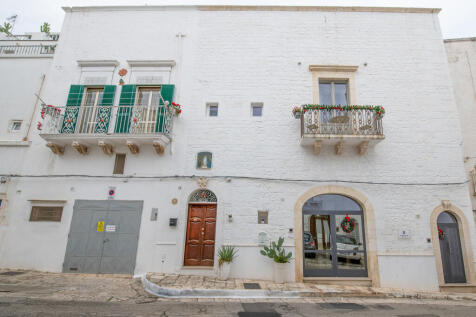 001_palazzo_luce_ostuni_raro_realty_1920.jpg