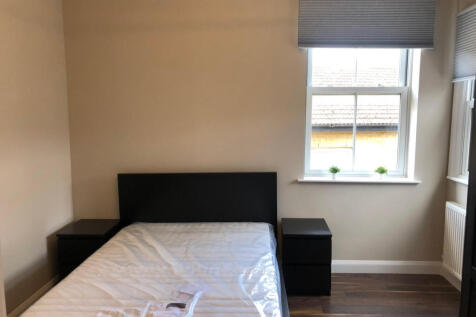 Alexandra Grove, London, N12 photo 4